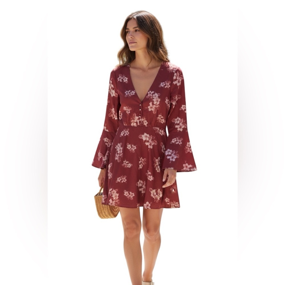 Nasty Gal Floral Bell Sleeve Mini Dress NWT – Talla 4